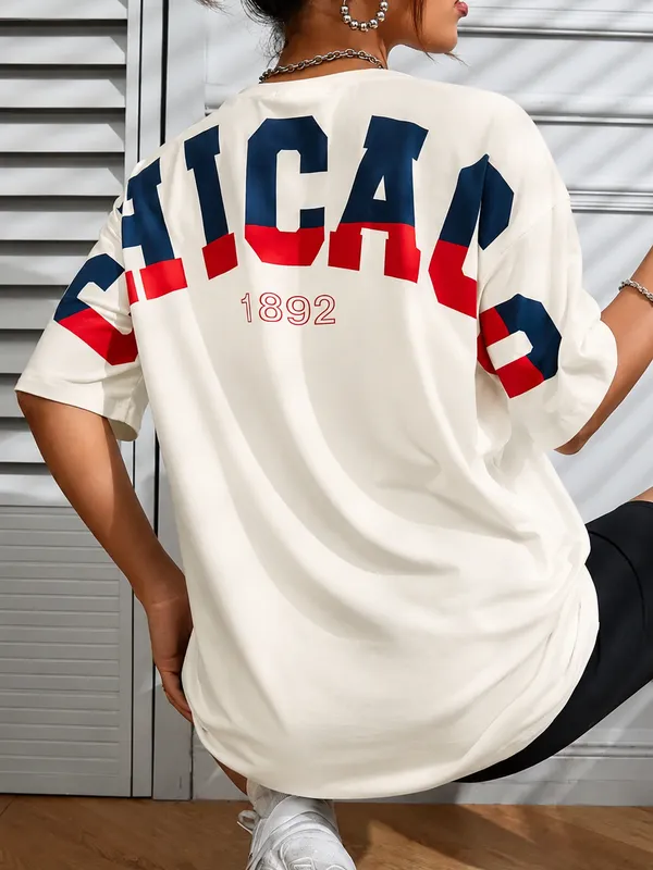 Chicago_Oversized_Unisex_T_Shirt