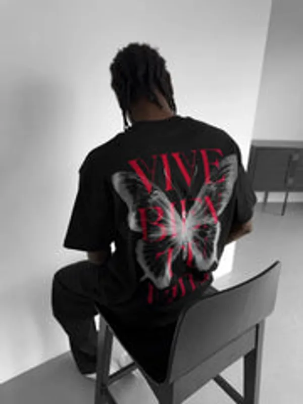 Vive_Bien_Black_Oversized_Unisex_T_Shirt