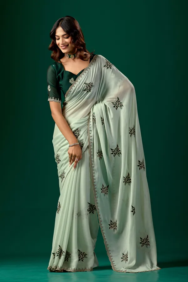 Green_Floral_Saree_Set_for_Women