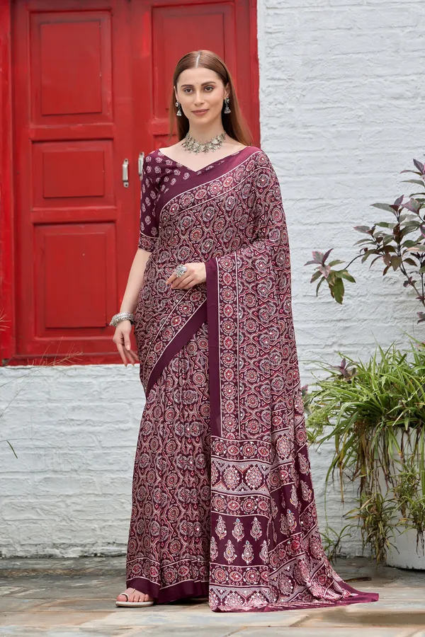 Maroon_Printed_Saree_Set_for_Women