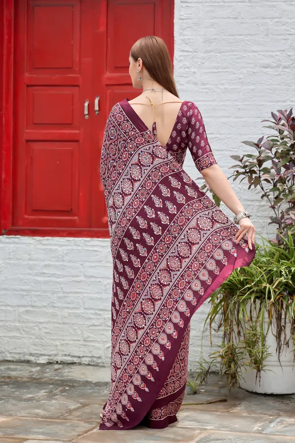 Maroon_Printed_Saree_Set_for_Women