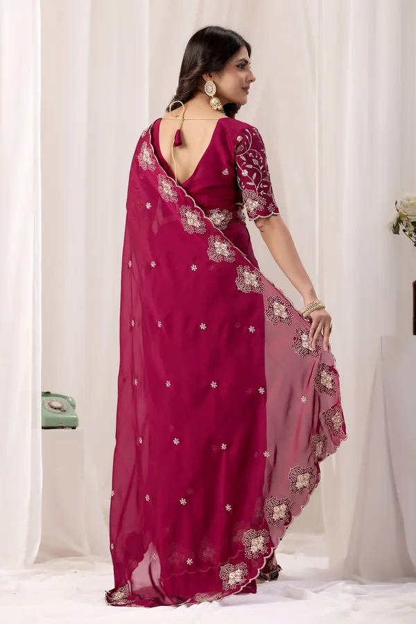Magenta_Embroidered_Saree_For_Women