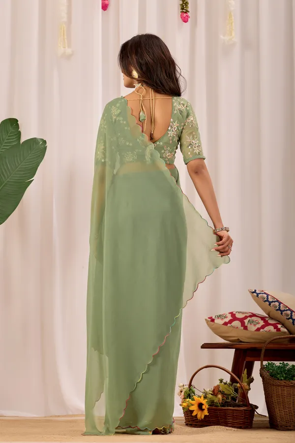 Green_Embroidered_Saree_With_Blouse_for_Women
