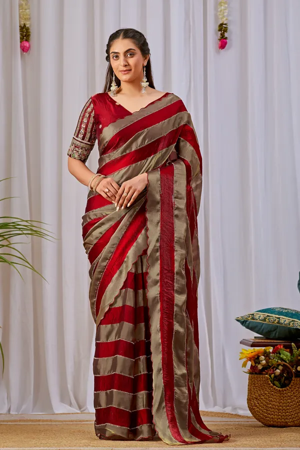 Red_Gold_Striped_Saree_For_Women