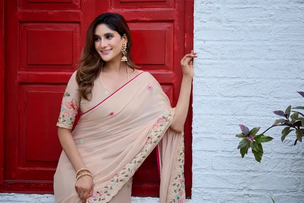 Beige_Embroidered_Saree_for_Women