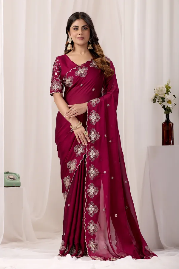 Magenta_Embroidered_Saree_For_Women