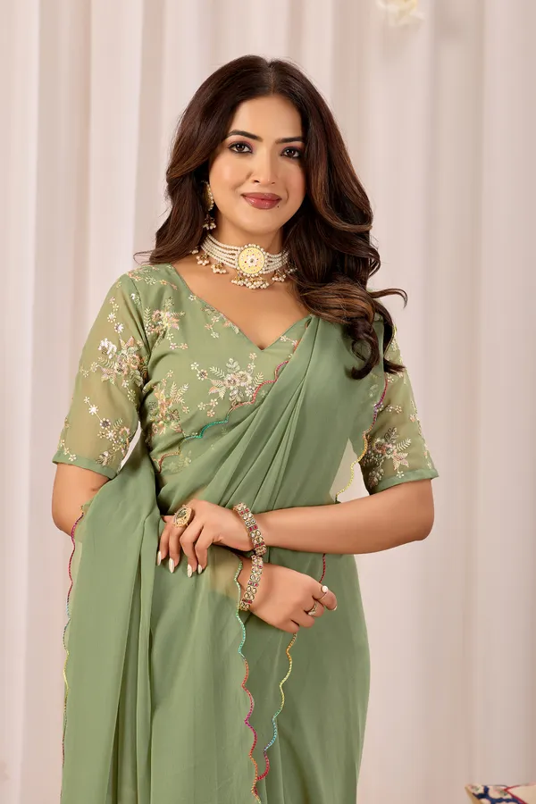Green_Embroidered_Saree_With_Blouse_for_Women
