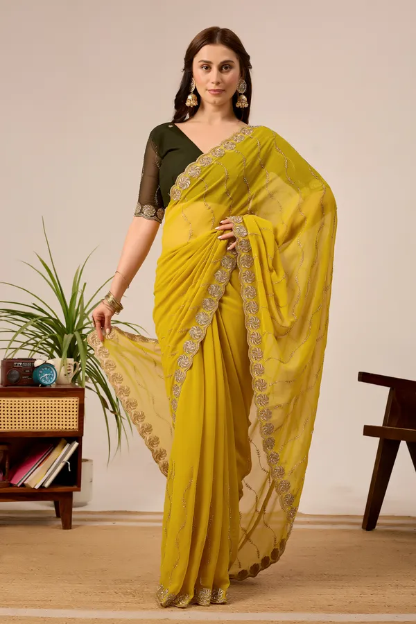 Yellow_Embroidered_Saree_With_Blouse_For_Women