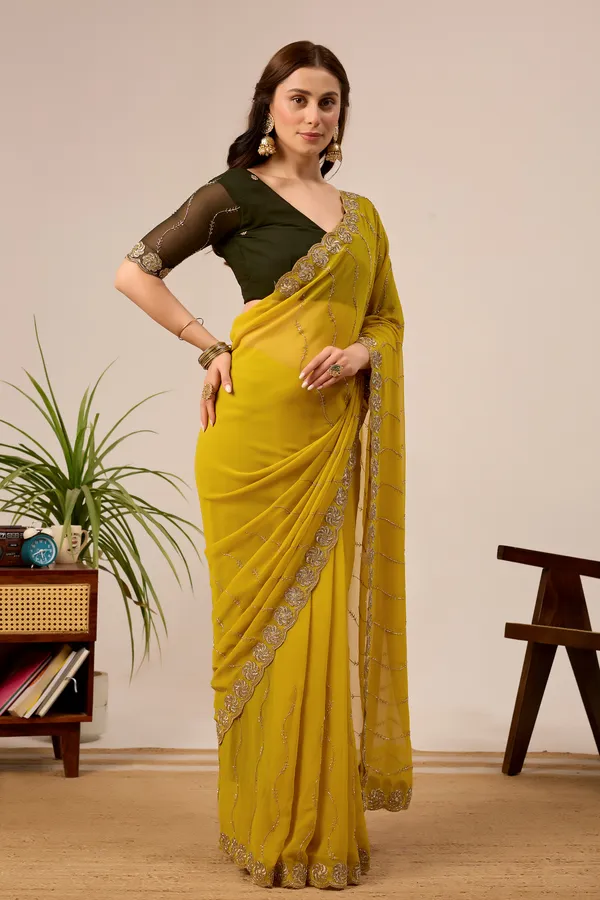 Yellow_Embroidered_Saree_With_Blouse_For_Women
