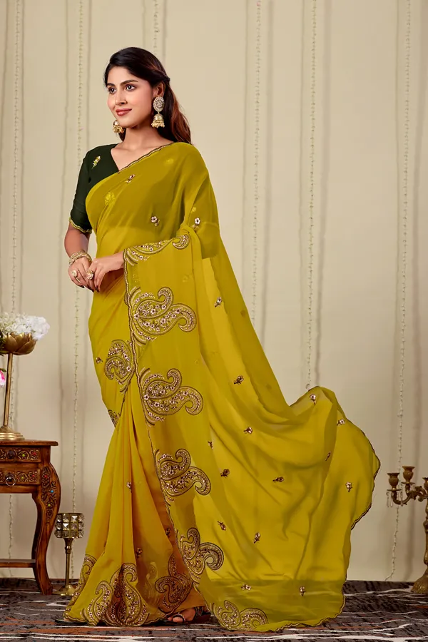 Mustard_Embroidered_Saree_With_Blouse_for_Women