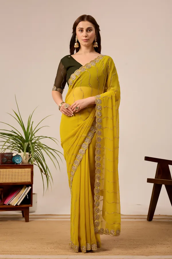 Yellow_Embroidered_Saree_With_Blouse_For_Women