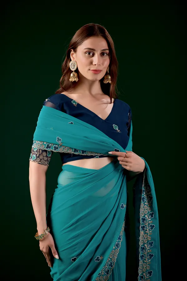 Teal_Embroidered_Saree_With_Blouse_for_Women