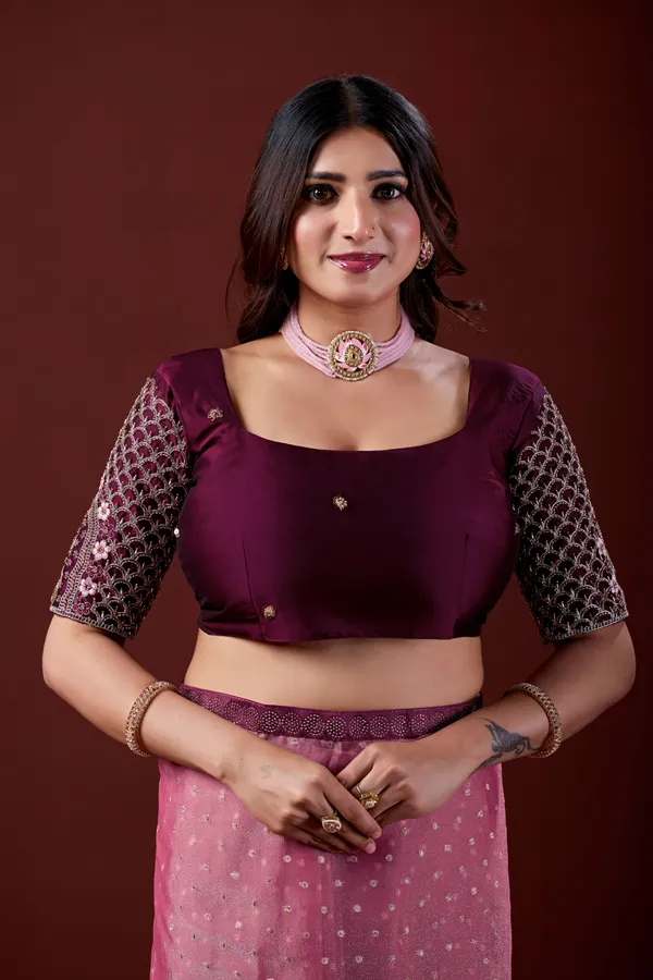 Pink_Embellished_Saree_Set_With_Blouse_for_Women