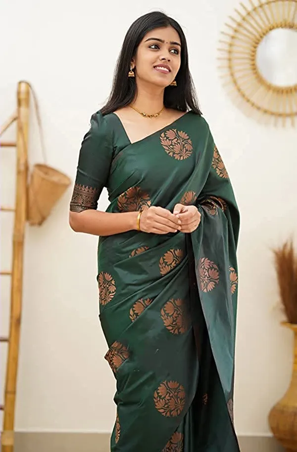 Green_Jacquard_Premium_Saree_For_Women