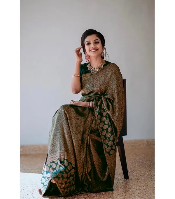 Deep_Green_And_Brown_Jacquard_Premium_Saree_For_Women