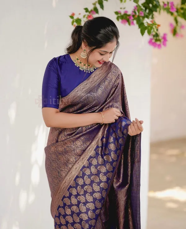 Purple_Jacquard_Premium_Saree_For_Women