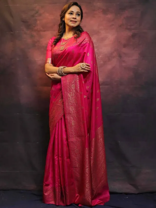 Pink_Jacquard_Premium_Saree_For_Women