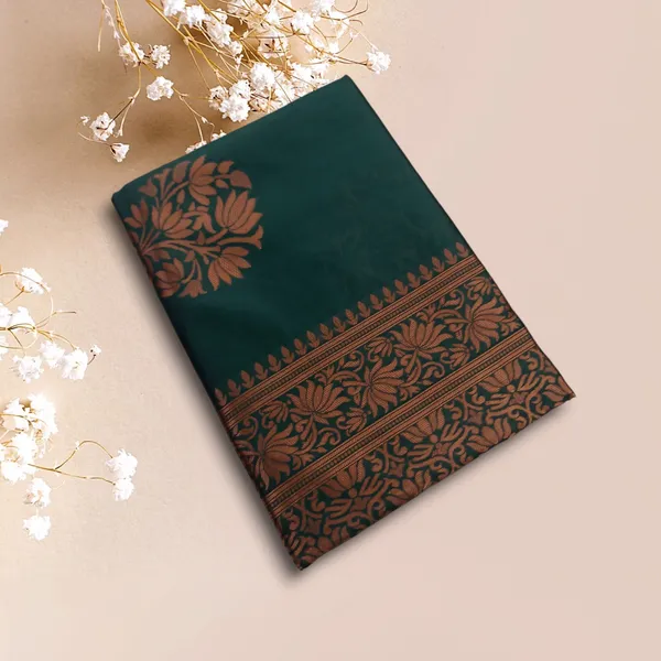 Green_Jacquard_Premium_Saree_For_Women