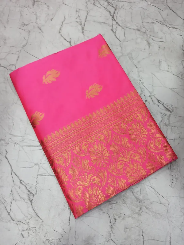 Pink_Jacquard_Premium_Saree_For_Women