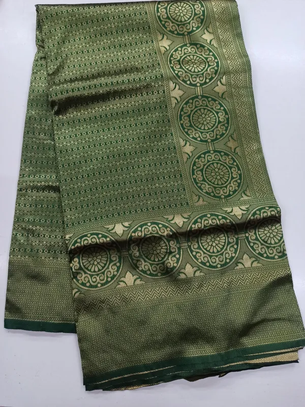 Olive_Green_Jacquard_Premium_Saree_For_Women