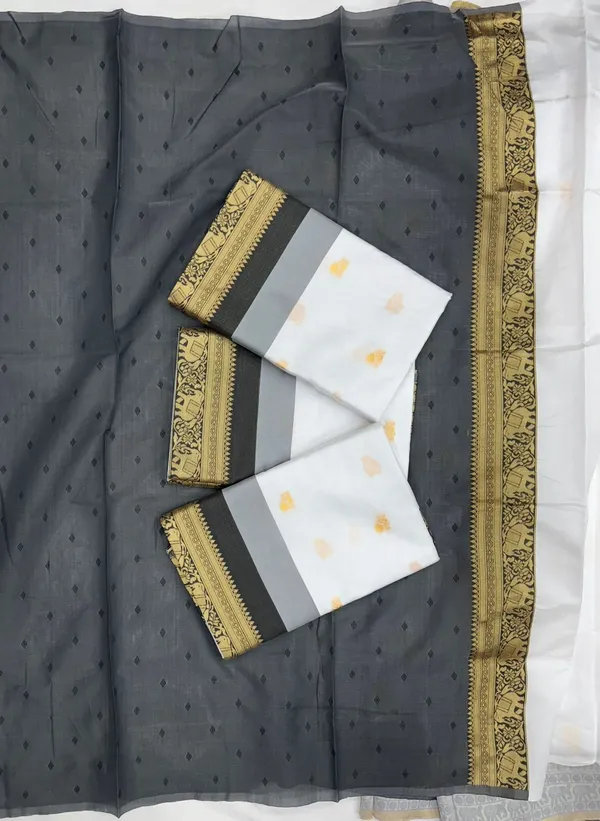 White_Jacquard_Premium_Saree_For_Women