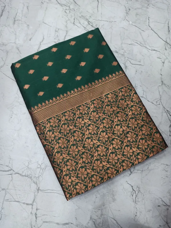 Dark_Green_Jacquard_Premium_Saree_For_Women