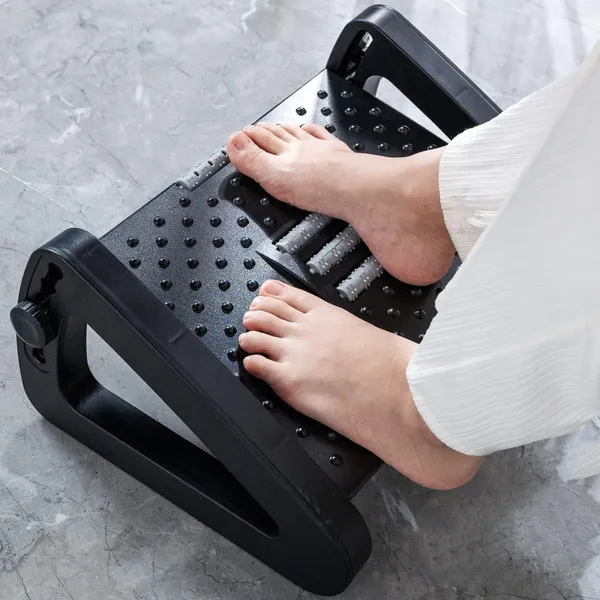 Ergonomic_Footrest