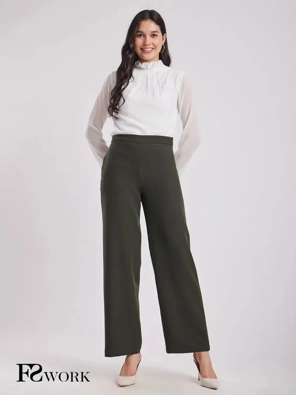 Lizza_clothing_co-jeans-Olive
