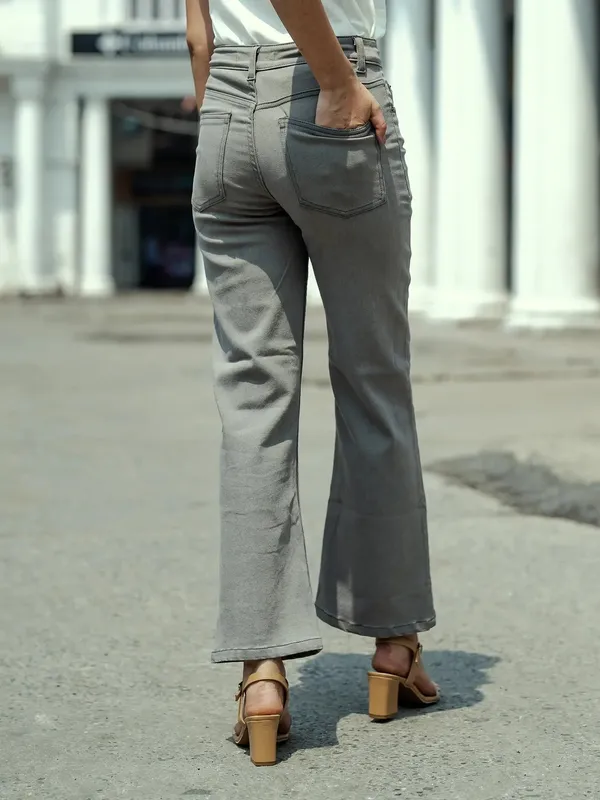 Lizza_clothing_co-jeans-Grey