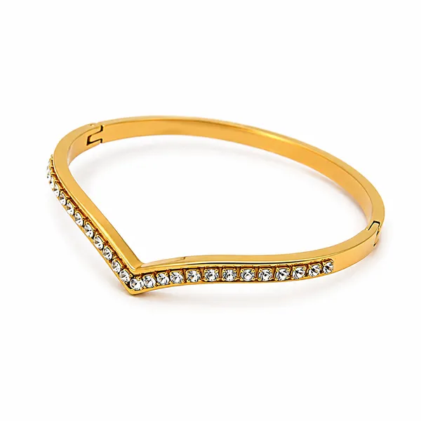 Celestia_Gold_18K_Plated_Stone_Studded_Bracelet_For_Women