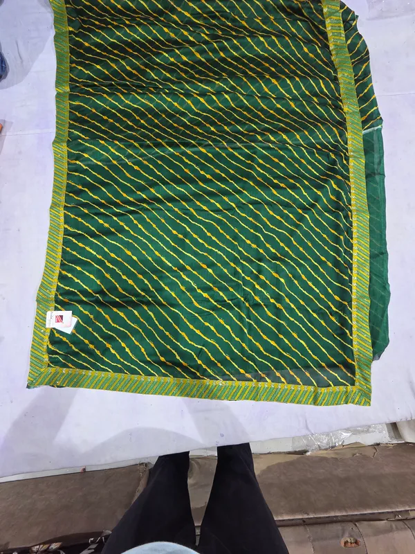 Green_Chiffon_Saree_For_Women