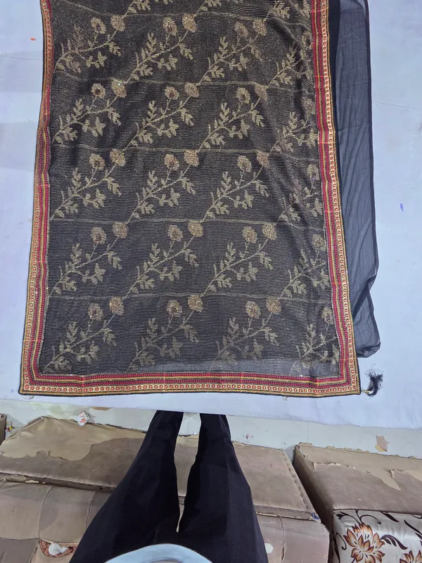 Grey_Georgette_Saree_For_Women