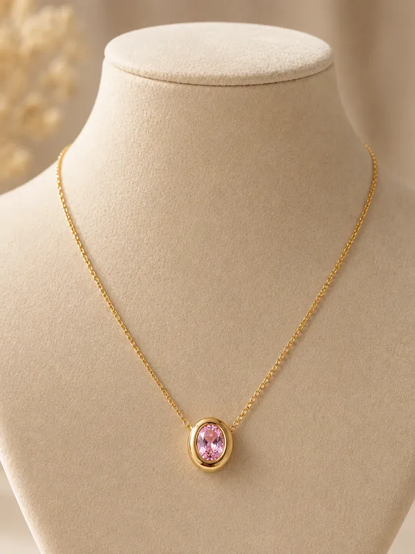 Gold_Stainless_Steel_Oval_Pendant_Necklace_For_Women