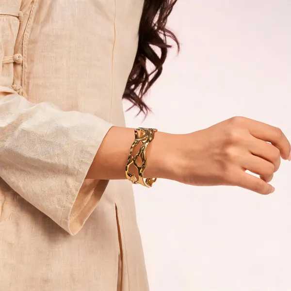 Gold_Stainless_Steel_Abstract_Openwork_Cuff_Bangle_For_Women