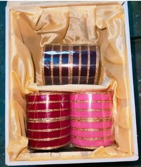 Fancy_Bracelet_And__Bangles_Bridal_Fashion_Jwellery