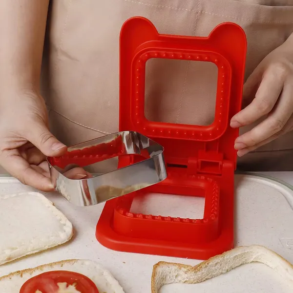 Sandwich_Cutter_And_Sealer_Red