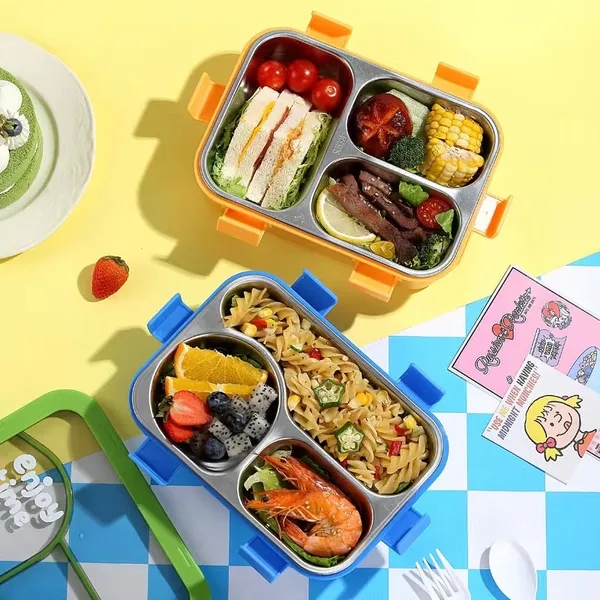 Funstack_3_Compartment_Insulated_Bentobox_With_Spoon_N_Fork_Green