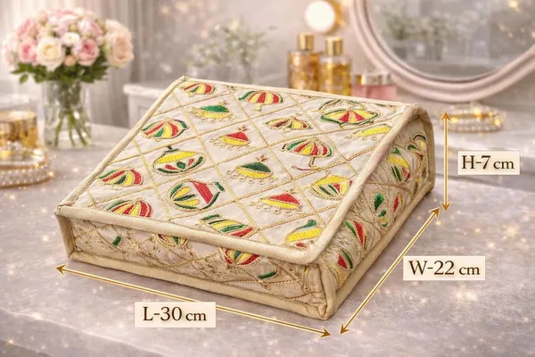 Embroidered_Jewellery_Organizer_Bag