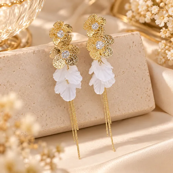 French-Style_Exquisite_Diamond-Encrusted_Flower_Tassel_Earrings