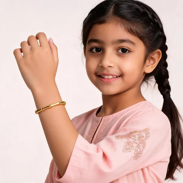 Gold_Tone_Segmented_Bracelet_For_Women