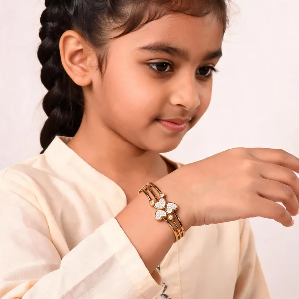 Gold_Tone_Heart_Charm_Bangle_For_Women