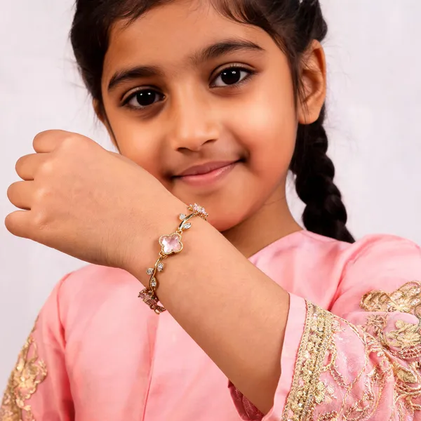 Gold_Tone_Floral_Charm_Bracelet_For_Women