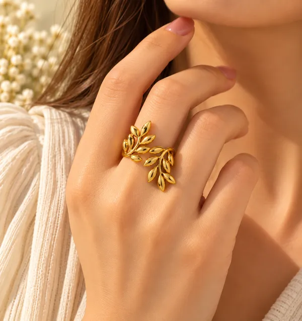 Golden_Leaf_Vine_Anti-Tarnish_Ring_for_Women