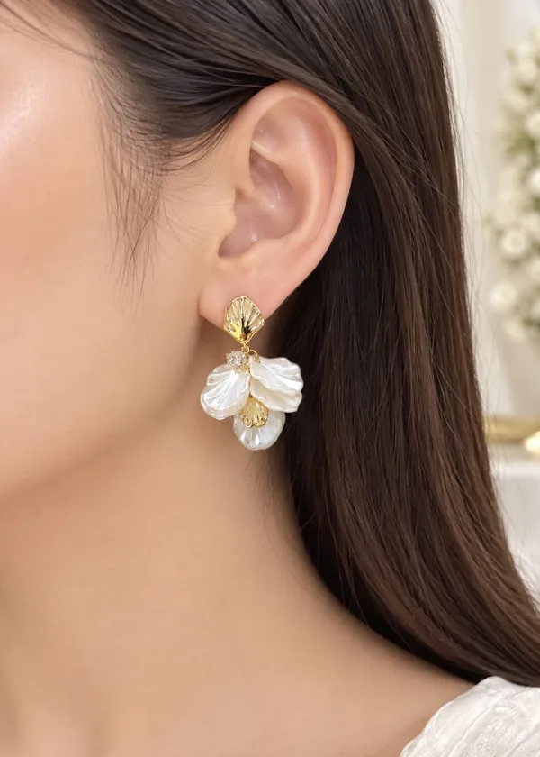 Super_fairy_petal_pearl_earrings