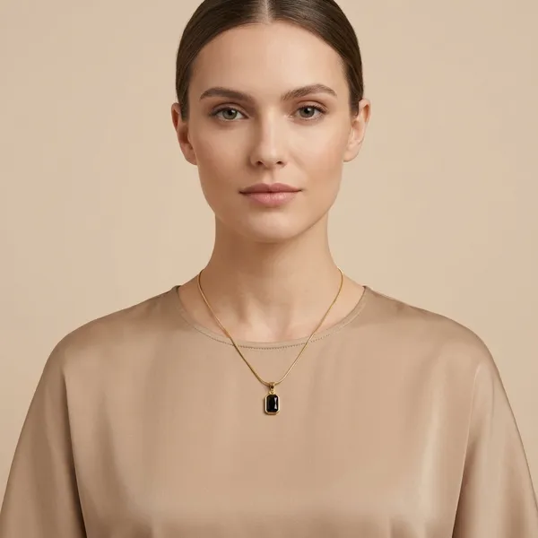 Gold_Tone_Rectangular_Pendant_Necklace_For_Women