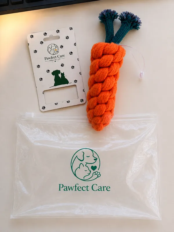 Red_Cotton_Braided_Carrot_Rope_Dog_Toy