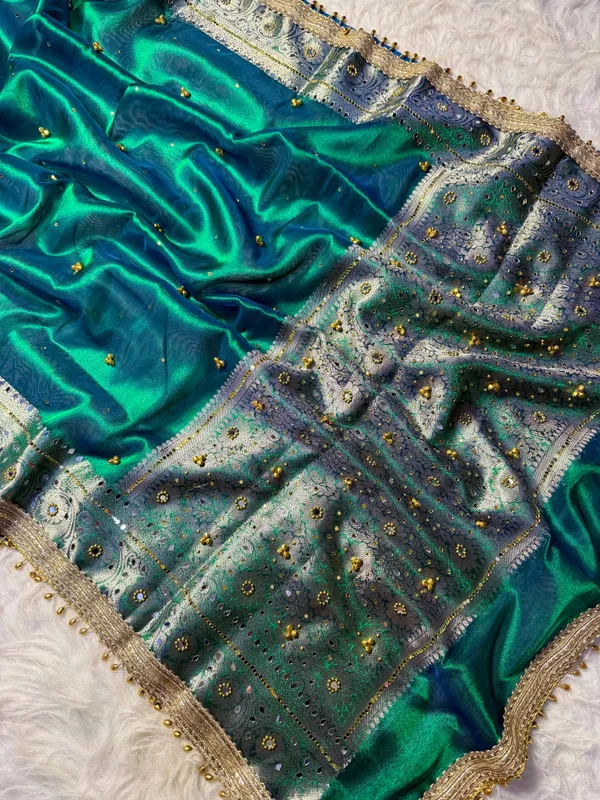 Tissue_with_mirror_and_ghunghroo_work_
