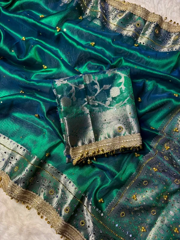Tissue_with_mirror_and_ghunghroo_work_