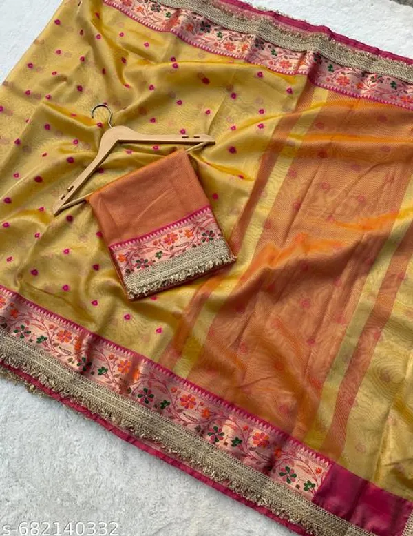 Ruhani_Tissue_Paithani_Saree_Floral_Meena_Border_With_Double_Lace_Attached_Gold