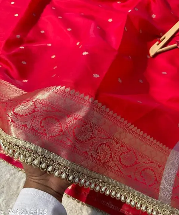 Soft_Silk_Mohmaya_Maharani_Red_Saree_Booty_With_Moti_Lace_Attached